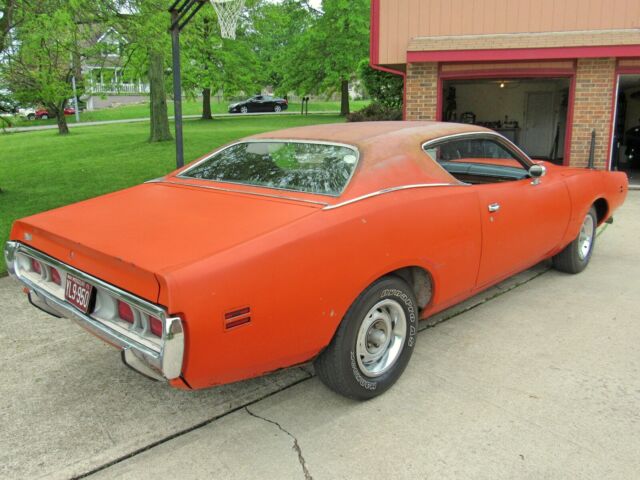 Dodge Charger 1971 image number 27