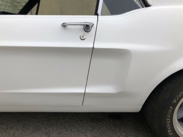 Ford Mustang 1968 image number 9