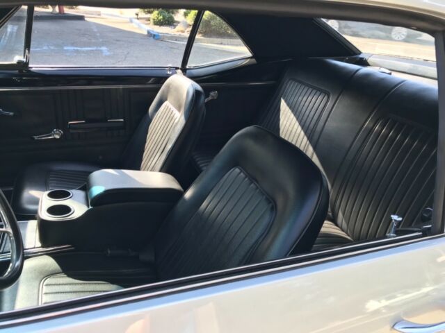 Chevrolet Camaro 1967 image number 6