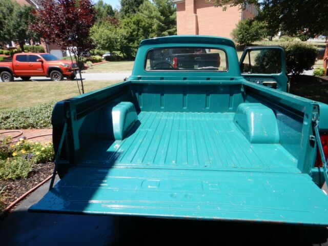 Ford F-100 1965 image number 3