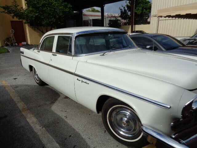 Chrysler New Yorker 1956 image number 31