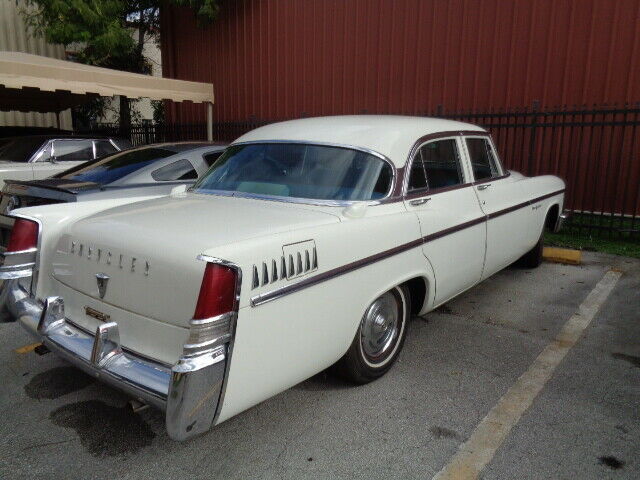 Chrysler New Yorker 1956 image number 5