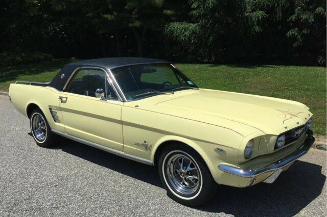 Ford Mustang Ranchero 1966 image number 1
