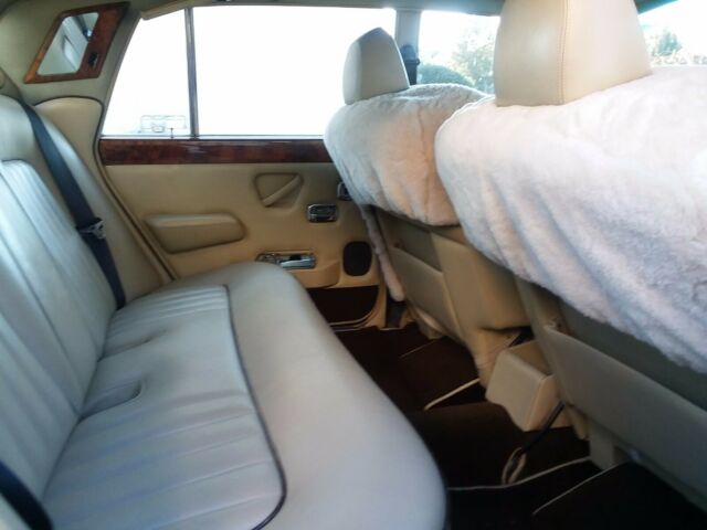 Rolls-Royce Silver Shadow 1978 image number 5