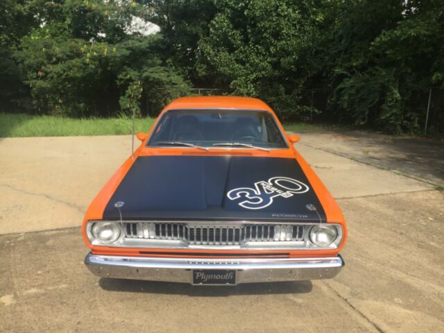 Plymouth Duster 1971 image number 2