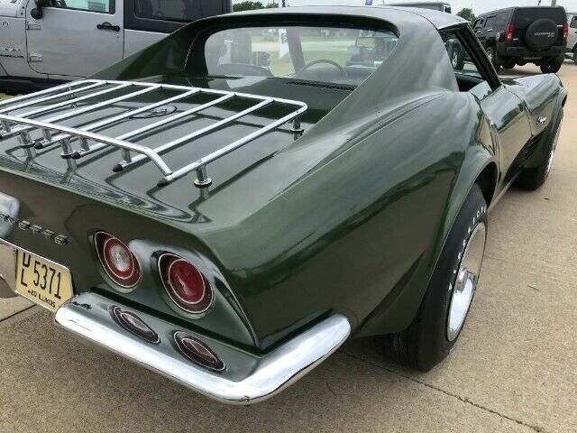 Chevrolet Corvette 1970 image number 18