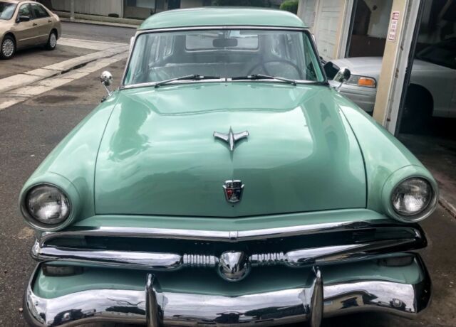 Ford Country Sedan Wagon 1953 image number 13