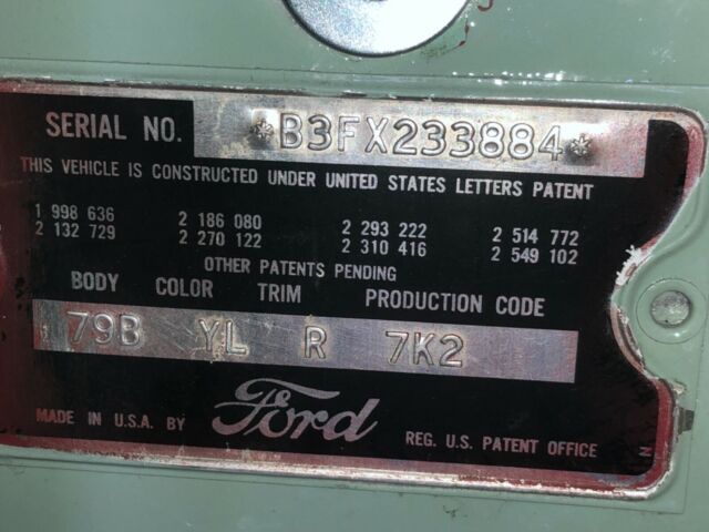 Ford Country Sedan Wagon 1953 image number 34