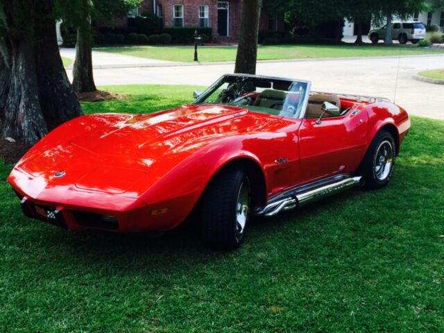 Chevrolet Corvette 1975 image number 1
