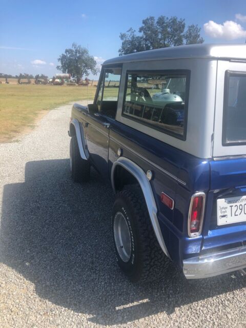 Ford Bronco 1976 image number 5