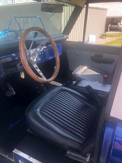 Ford Bronco 1976 image number 6