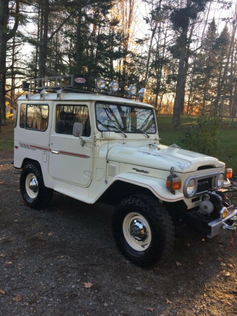 Toyota Land Cruiser 1978 image number 1