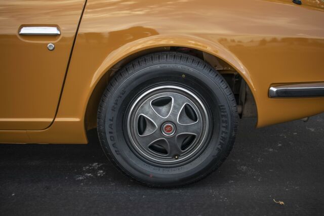 Datsun Z-Series 1971 image number 6