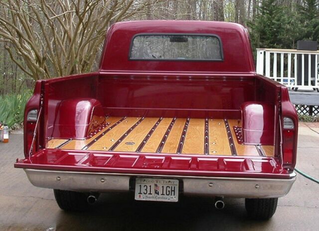 Chevrolet C-10 1967 image number 2