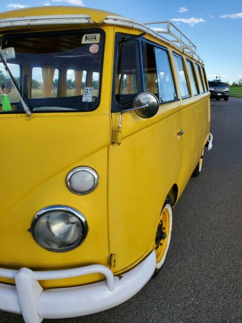 Volkswagen Bus/Vanagon 1974 image number 8