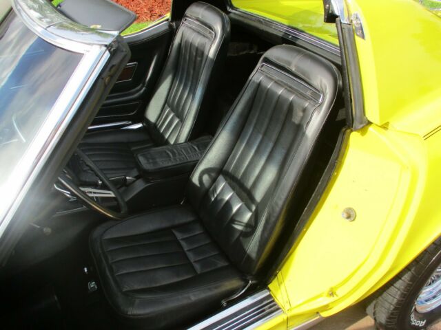 Chevrolet Corvette 1971 image number 22