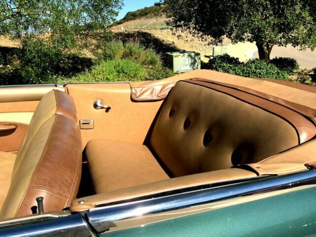 Ford Custom Convertible 1951 image number 27