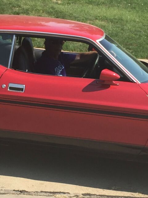 Ford Mustang 1972 image number 7
