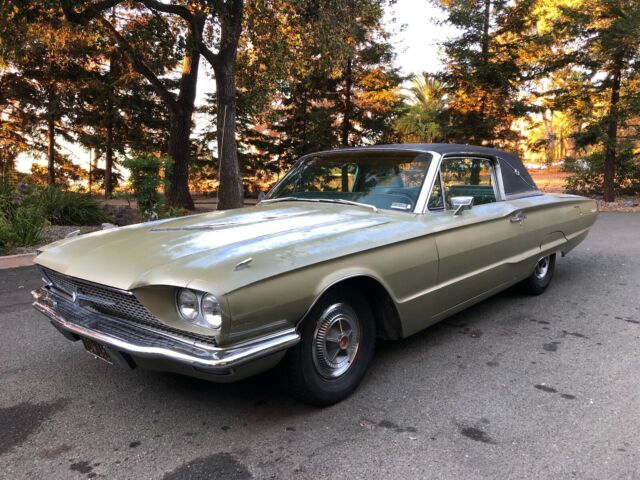 Ford Thunderbird 1966 image number 20