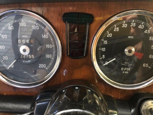 Jaguar XJ6 1968 image number 22