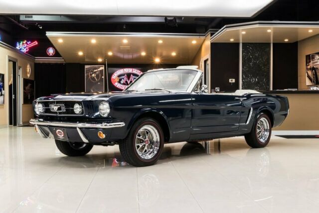 Ford Mustang 1965 image number 24