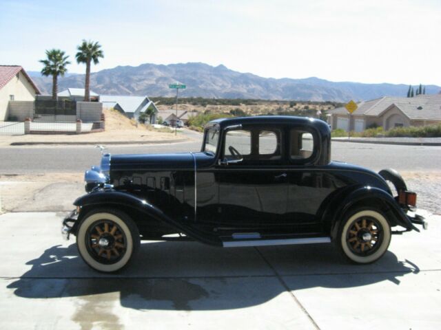 Buick Series 50 1932 image number 5