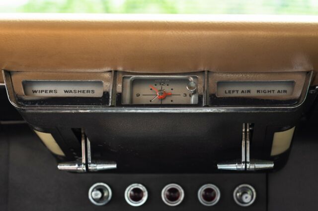 Ford Thunderbird 1964 image number 26