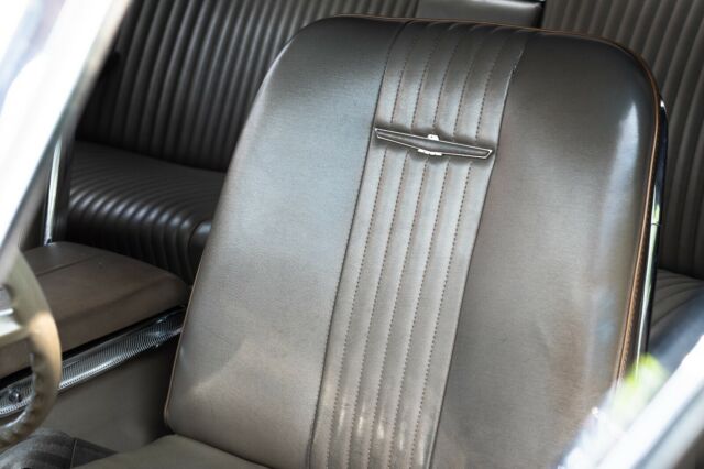 Ford Thunderbird 1964 image number 33