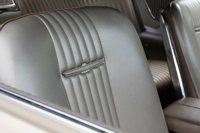 Ford Thunderbird 1964 image number 7