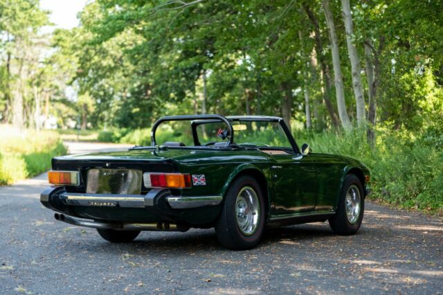 Triumph TR-6 1974 image number 15