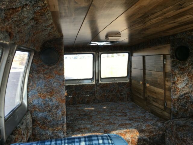 Dodge Ram Van 1979 image number 9