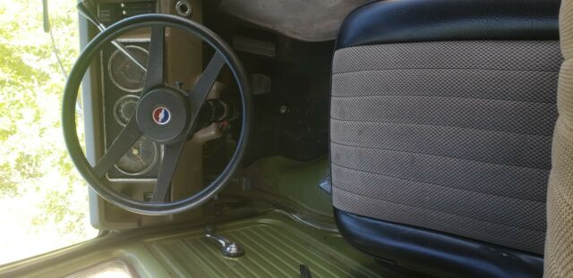 Chevrolet G20 Van 1972 image number 11