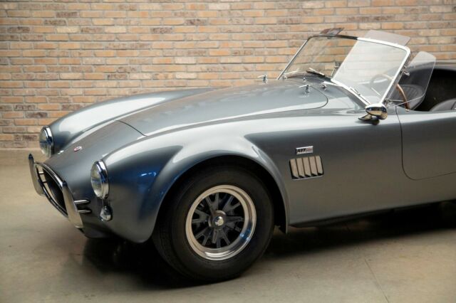 Replica/Kit Makes AC Cobra 427 Replica 1965 image number 4