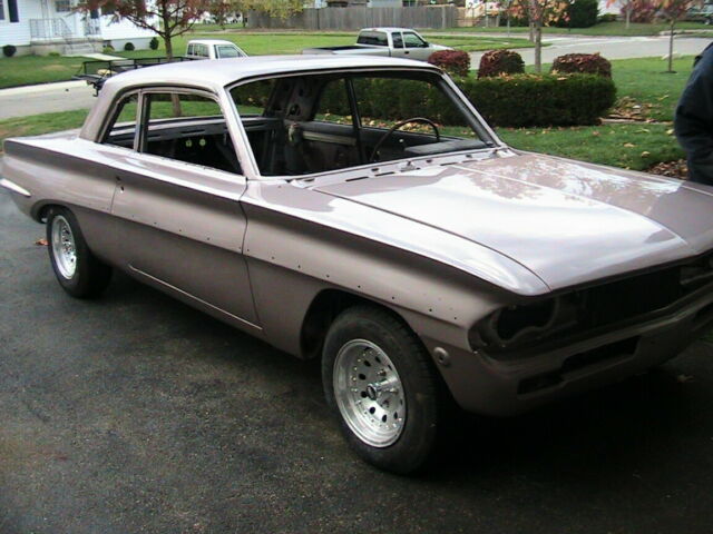 Oldsmobile Cutlass 1961 image number 24
