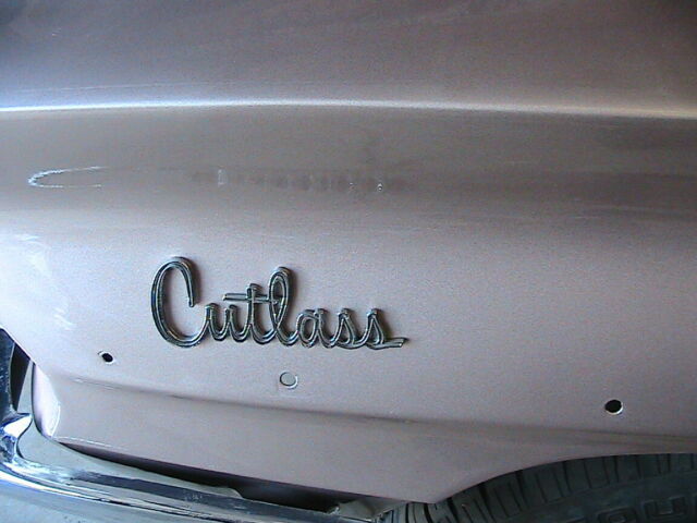 Oldsmobile Cutlass 1961 image number 6