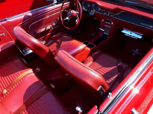 Ford Mustang 1967 image number 10