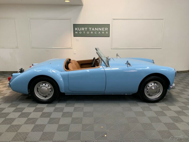 MG MGA 1960 image number 2