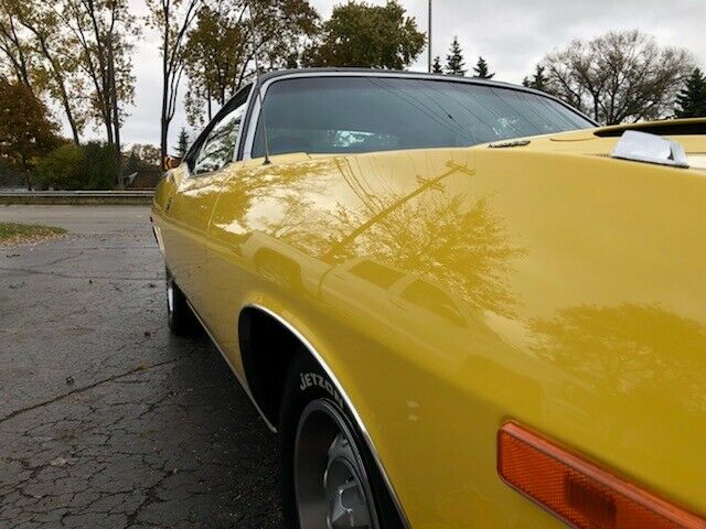 Plymouth Barracuda 1973 image number 33