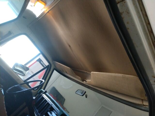 Ford F-250 1977 image number 21