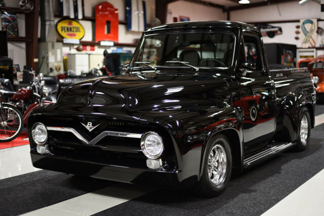 Ford F-100 1955 image number 1