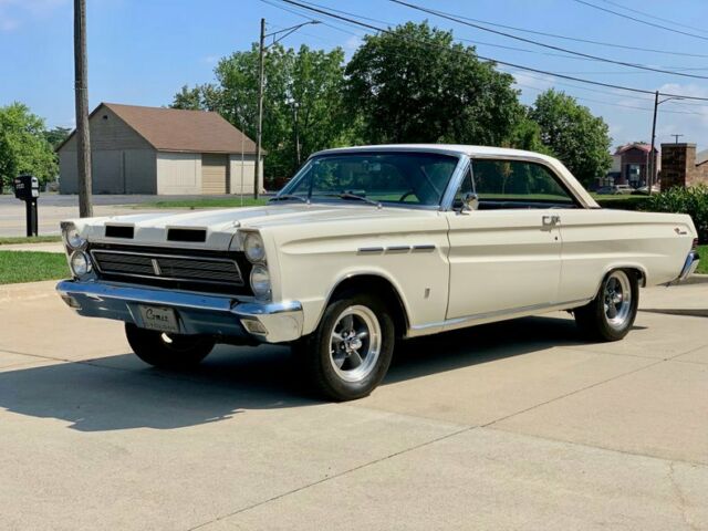 Mercury Comet 1965 image number 2