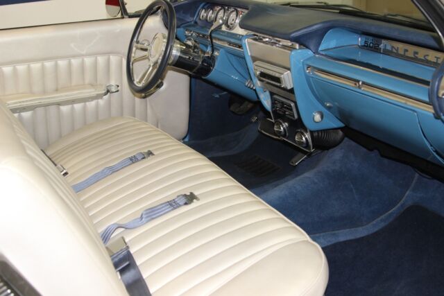 Buick Invicta 1961 image number 16