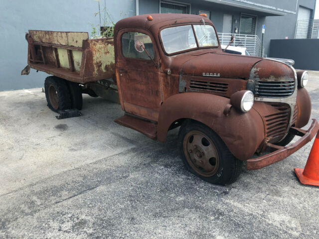 Dodge Truck 1946 image number 1