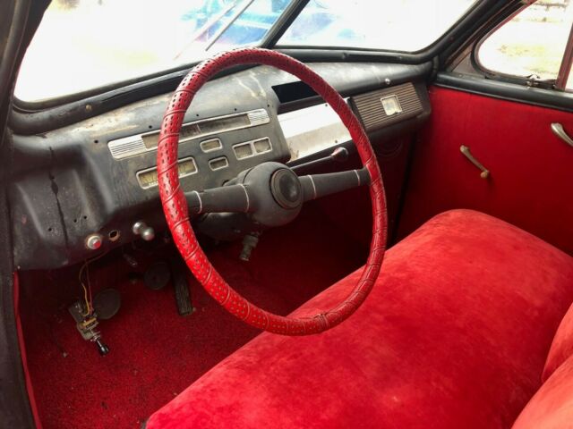 Ford Deluxe 1940 image number 20