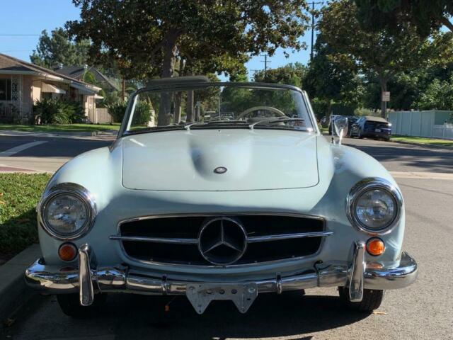 Mercedes-Benz SL-Class 1959 image number 1