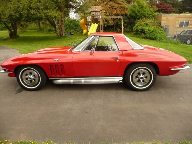 Chevrolet Corvette 1965 image number 5