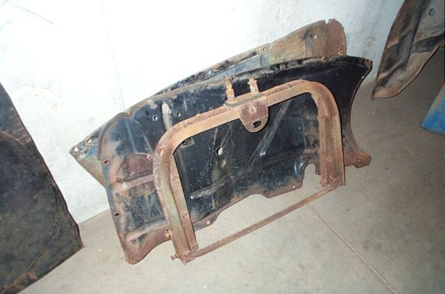 Ford F-100 1946 image number 15