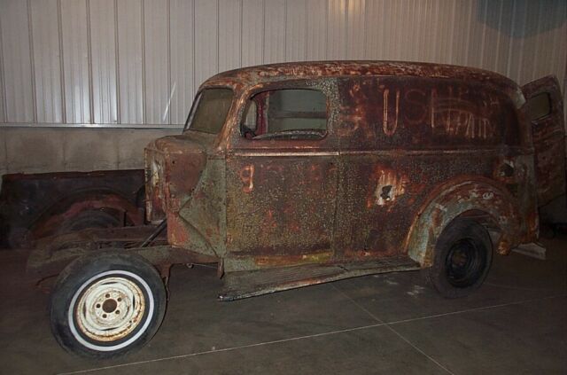 Ford F-100 1946 image number 4