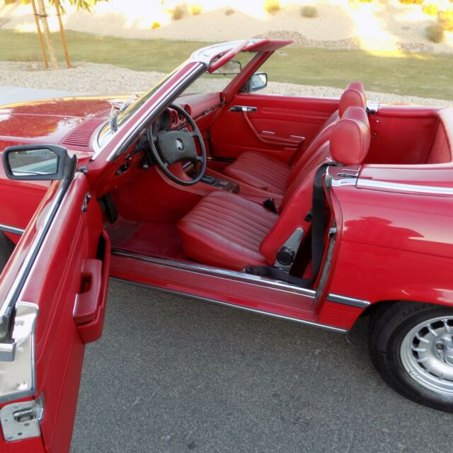 Mercedes-Benz SL-Class 1979 image number 13