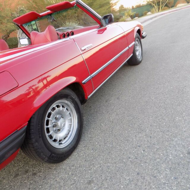 Mercedes-Benz SL-Class 1979 image number 16